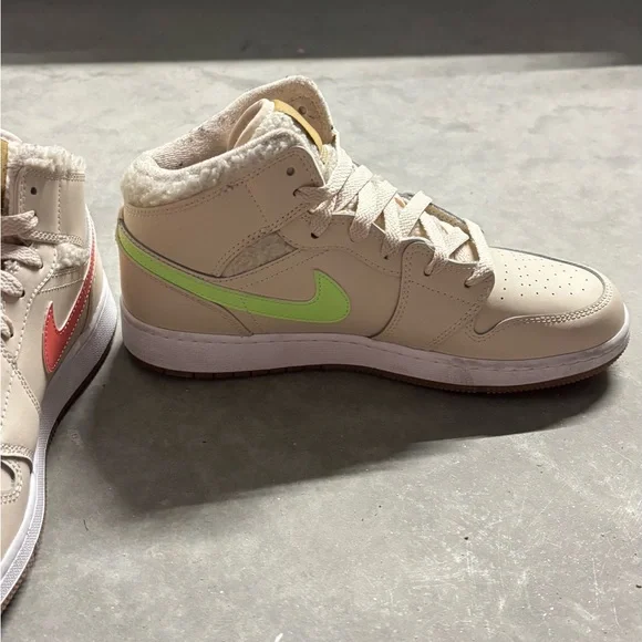 $250 Nike Air Jordan Mid Utility Fleece in Beige